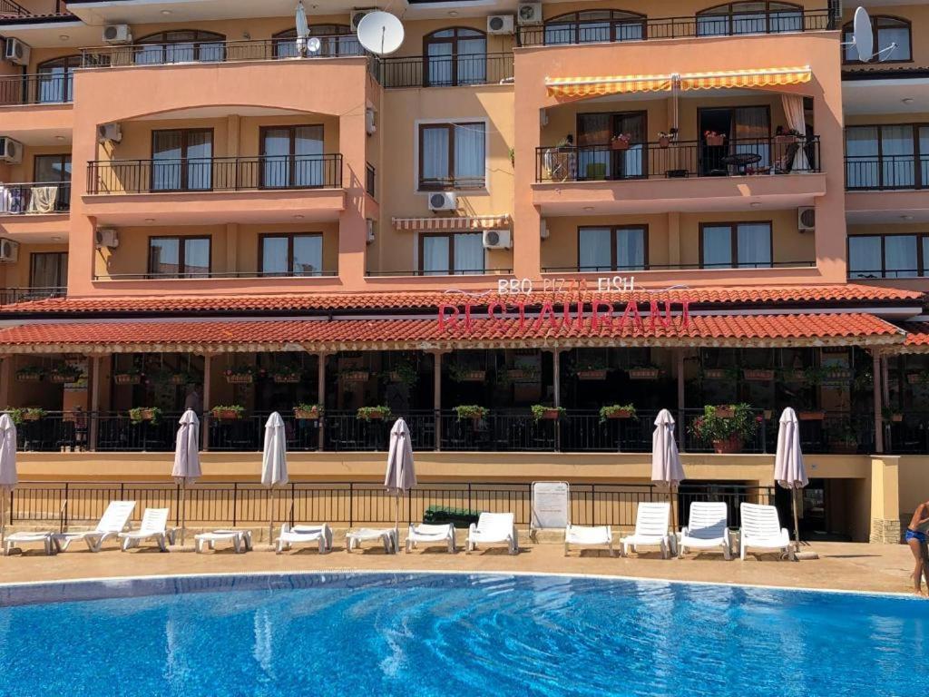 Menada Sky Dreams Apartment Sveti Vlas Exterior photo
