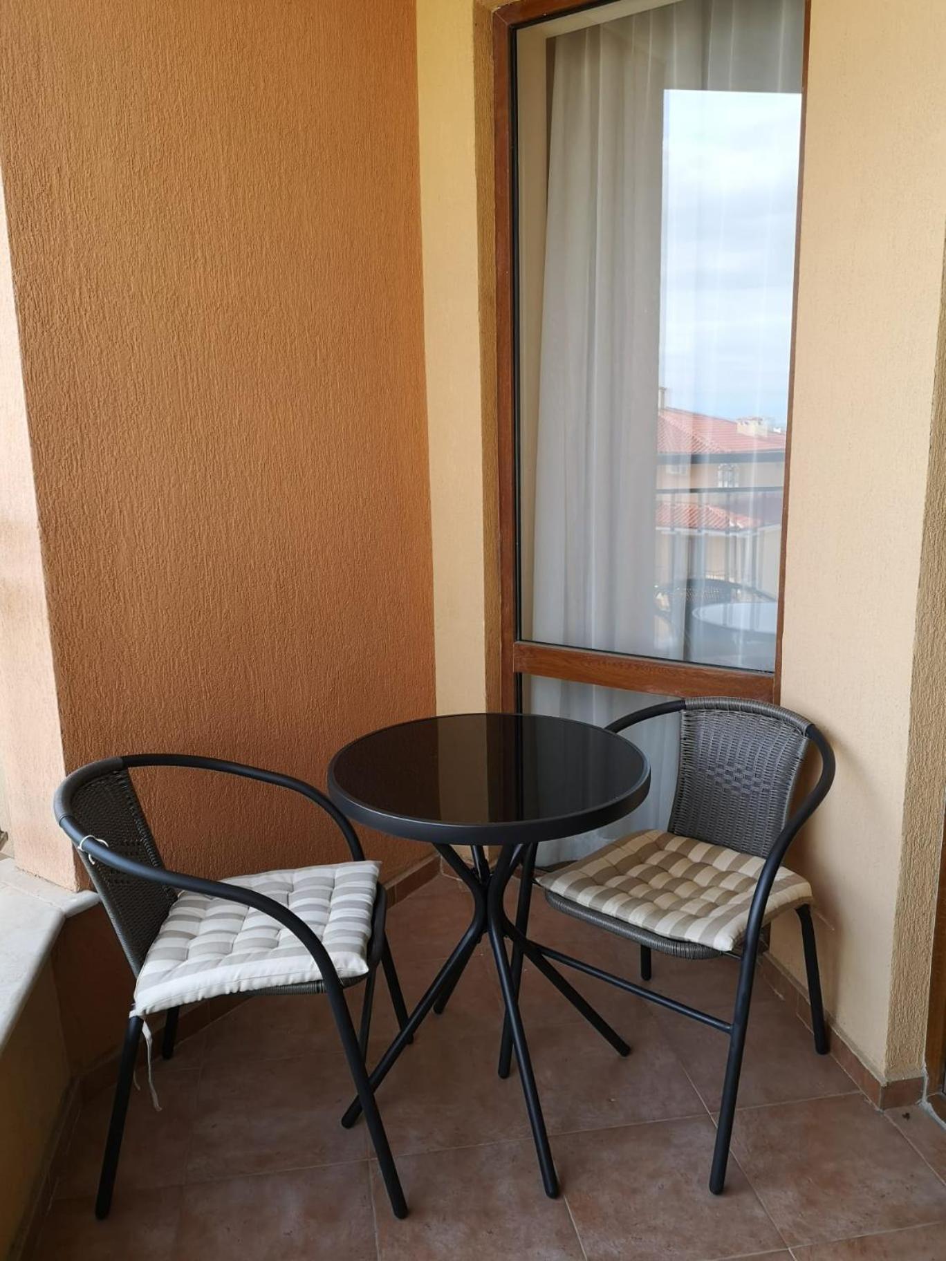 Menada Sky Dreams Apartment Sveti Vlas Exterior photo